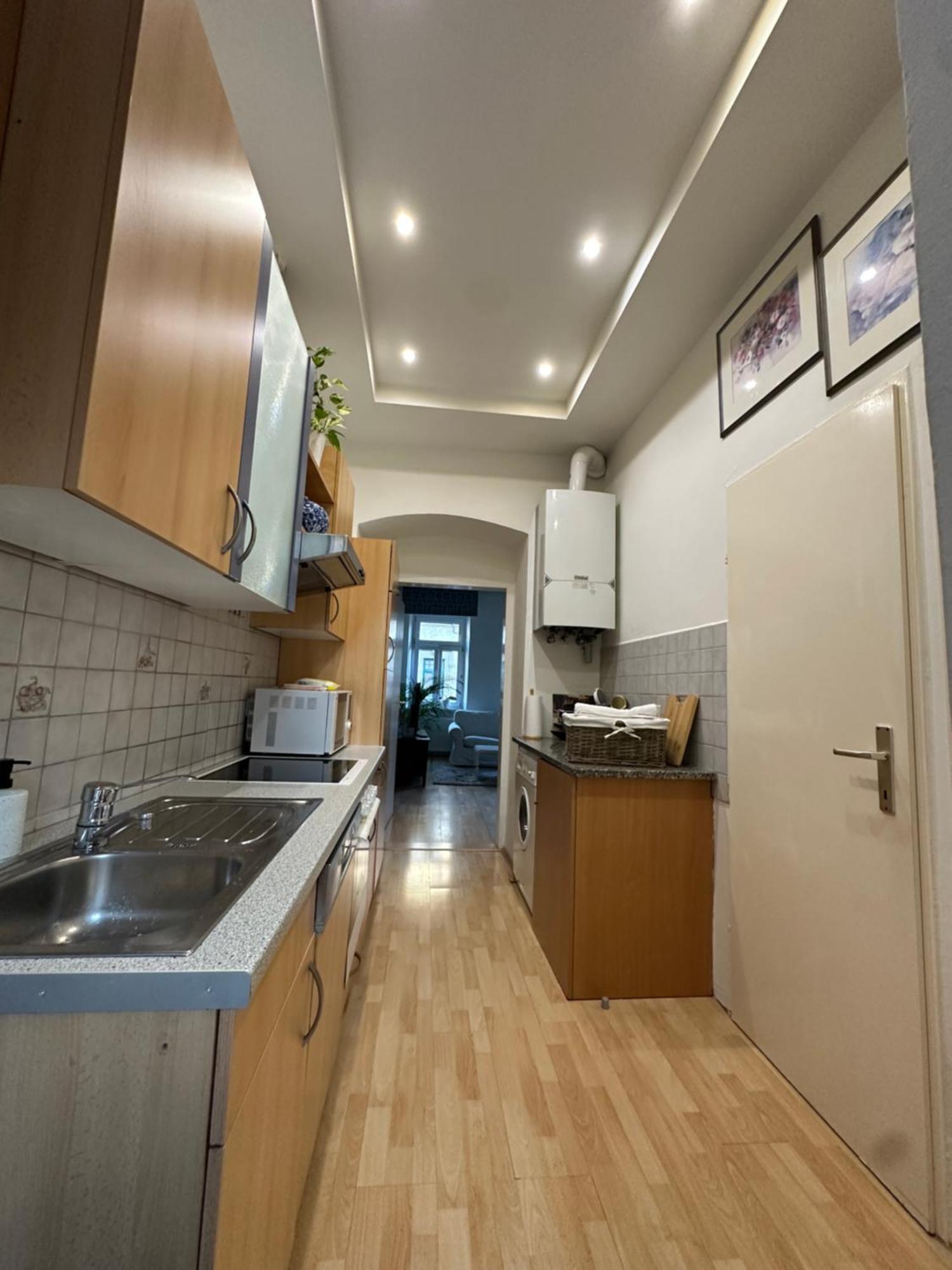 Charmante Zentral Gelegene Wohnung Wenen Buitenkant foto
