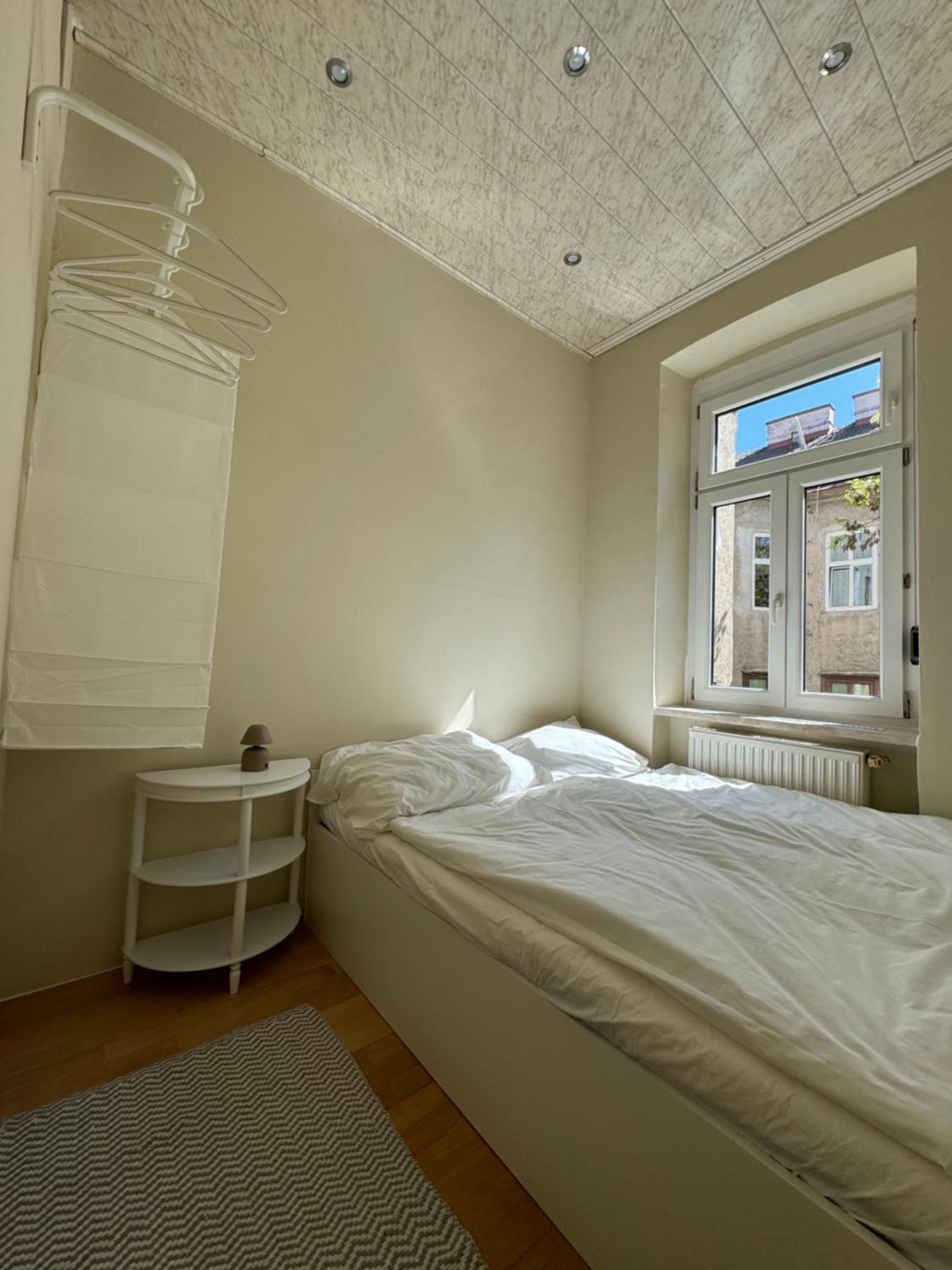 Charmante Zentral Gelegene Wohnung Wenen Buitenkant foto